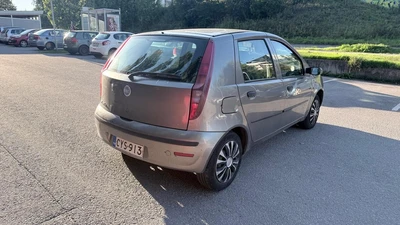 Fiat Punto PUNTO 2005, kuva 3/15