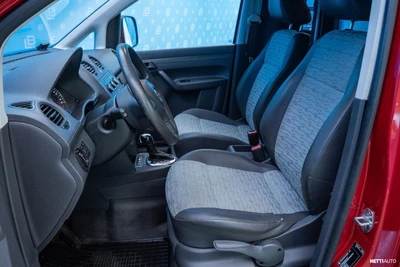 Volkswagen Caddy Maxi 2013, photo 7/10