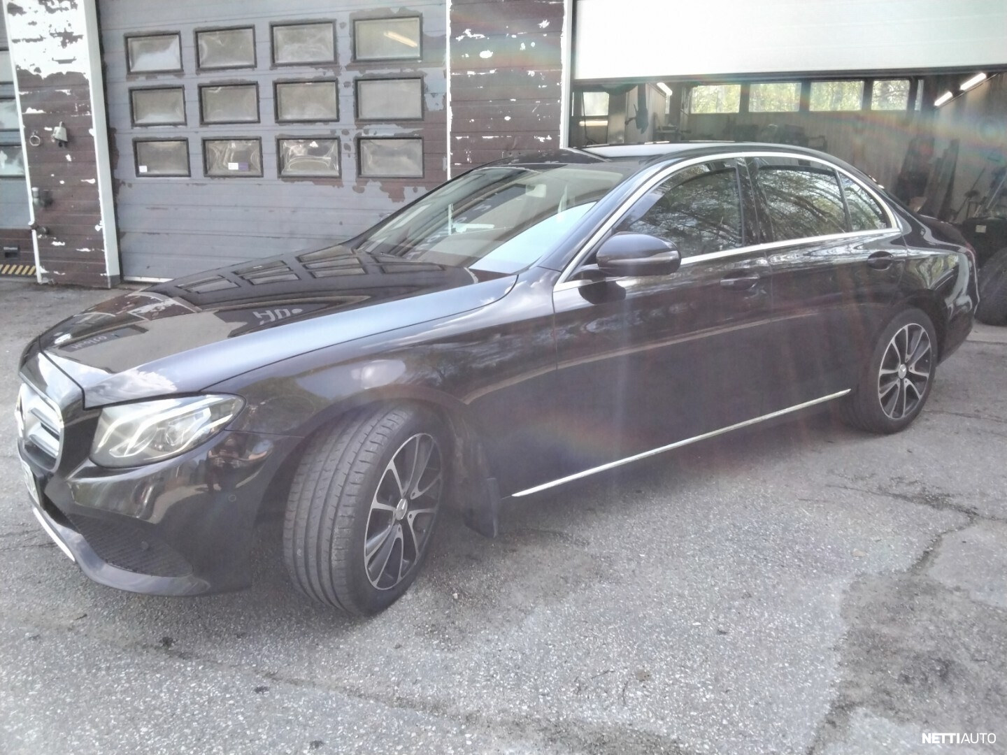 Mercedes-Benz E