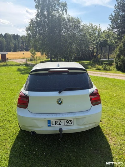 BMW 114 F20 TwinPower Turbo Business 2013, photo 6/13