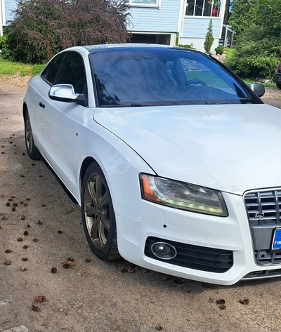 Audi S5 2011, kuva 3/24
