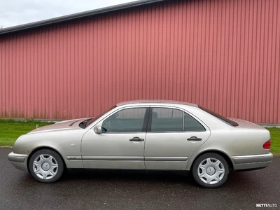 Mercedes-Benz E 200 1998, kuva 5/18