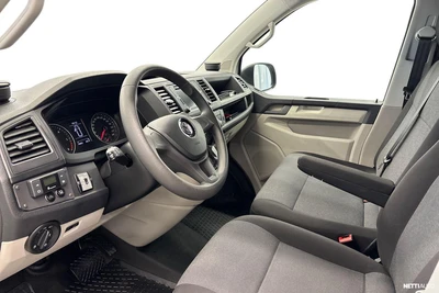 Volkswagen Transporter 2017, photo 6/28