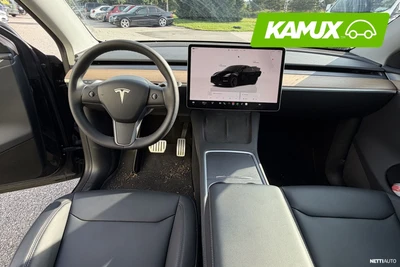 Tesla Model Y Performance 2022, photo 5/7