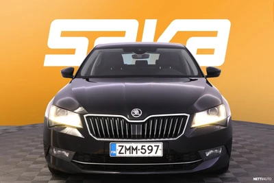 Skoda Superb 2019, kuva 2/32