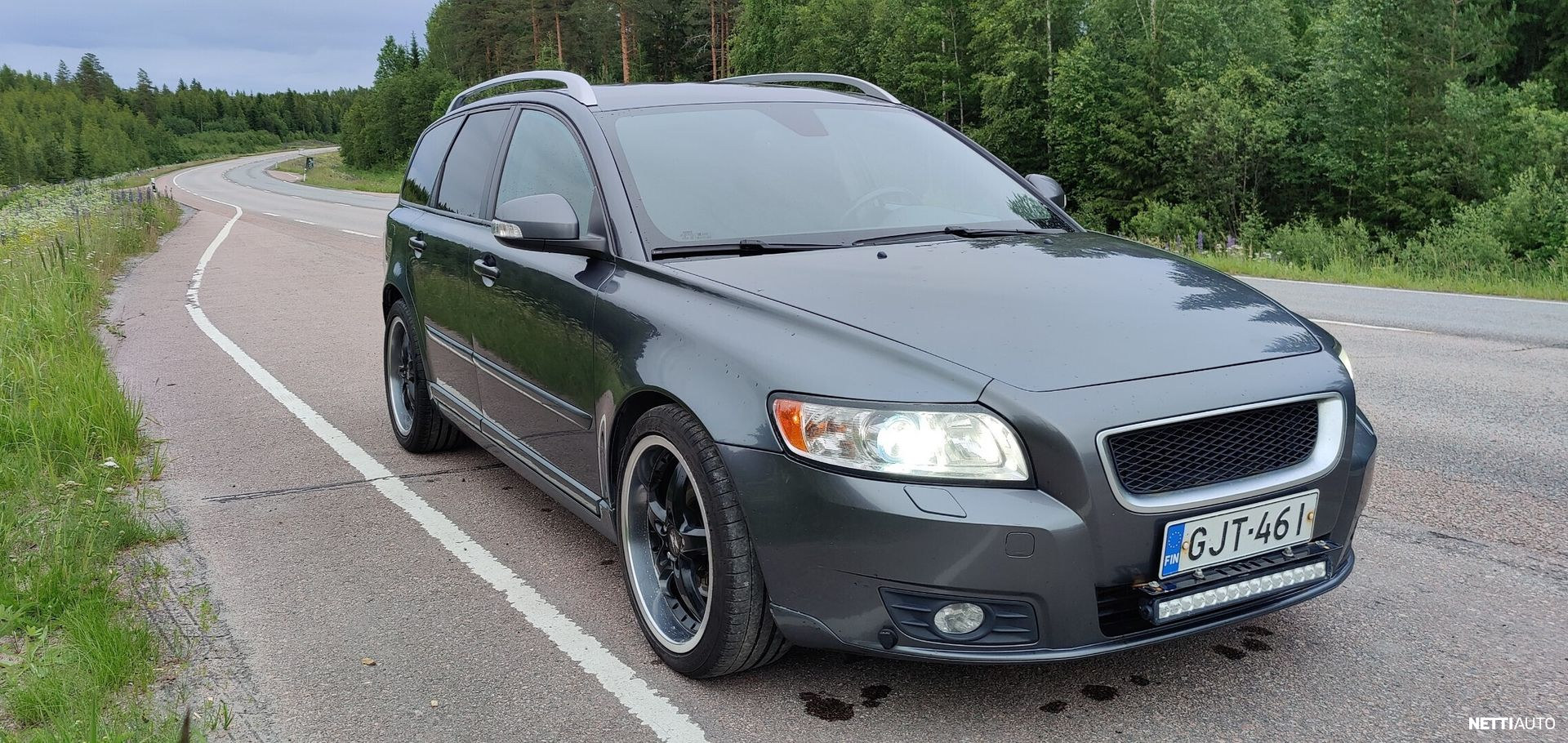 Volvo V50