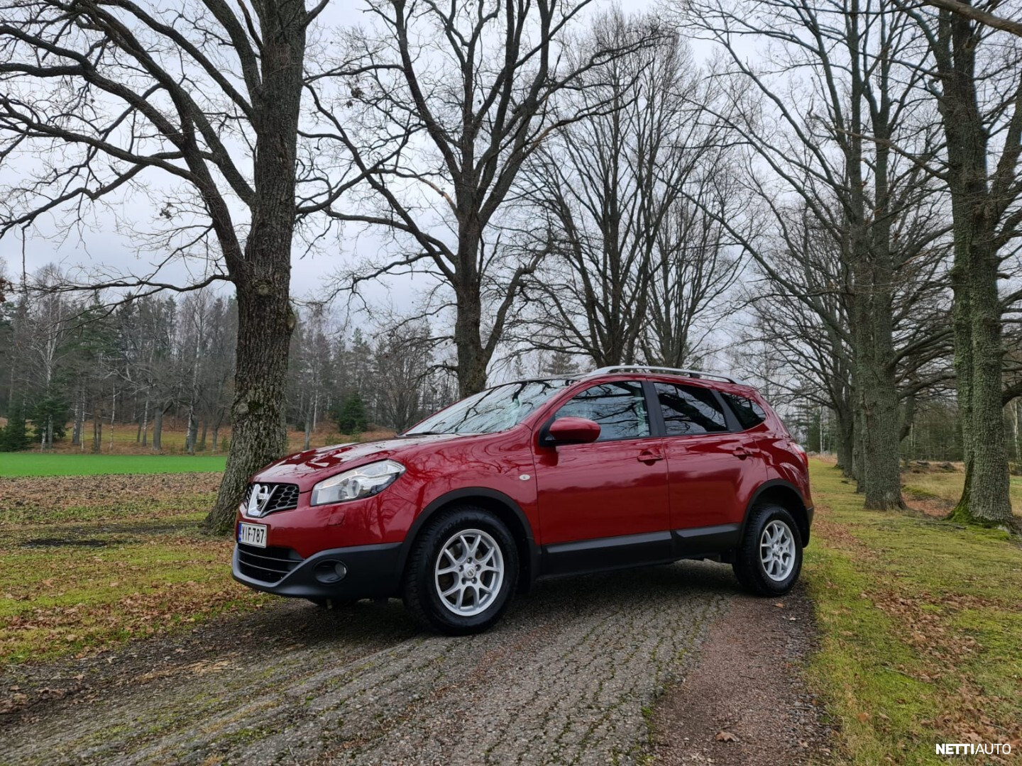 Nissan Qashqai+2
