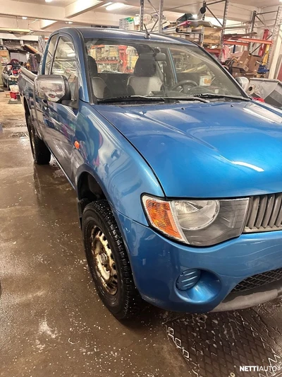 Mitsubishi L200 2008, photo 6/14