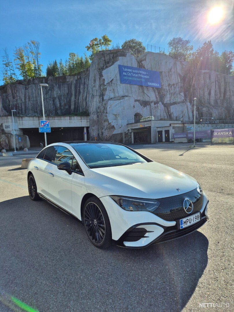 Mercedes-Benz EQE