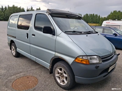 Toyota Hiace Bensiini 4ov lyhyt 1999, kuva 7/15
