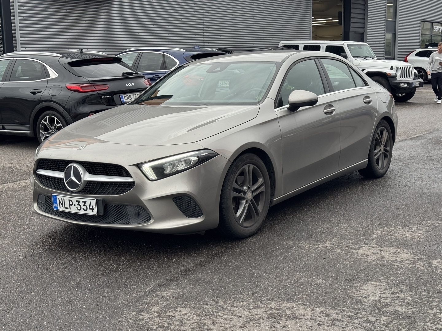 Mercedes-Benz A