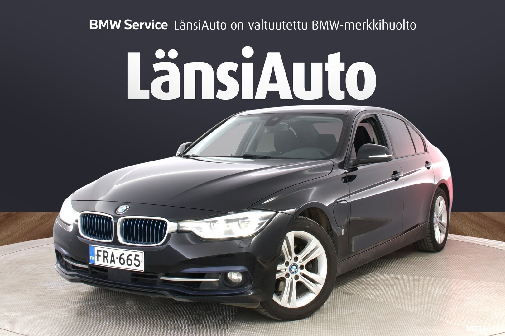BMW 330