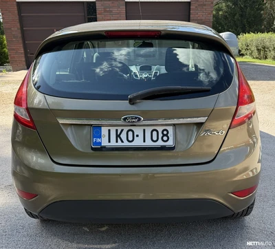 Ford Fiesta 2012, photo 3/18