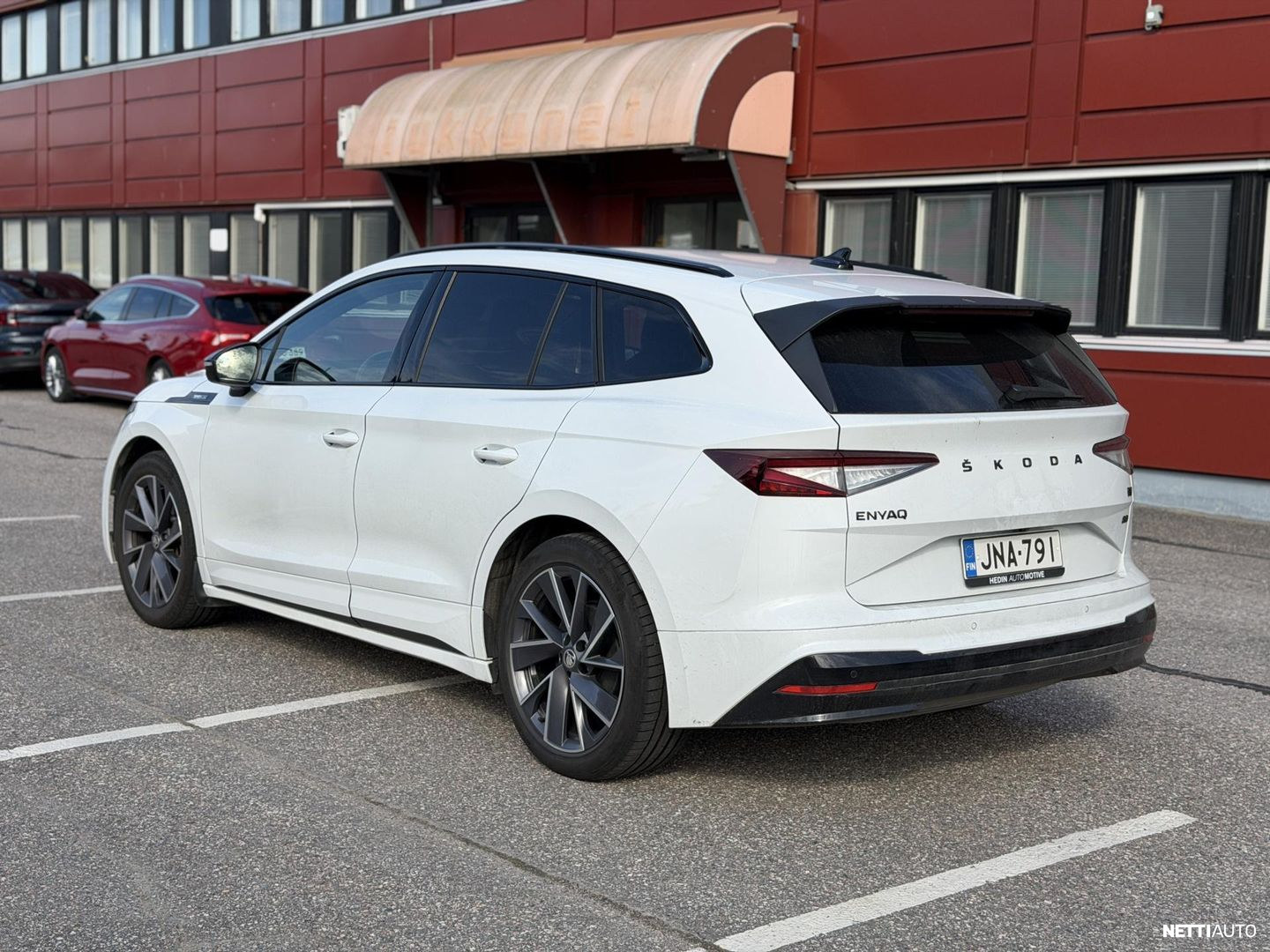 Skoda Enyaq 2023, kuva 4/31