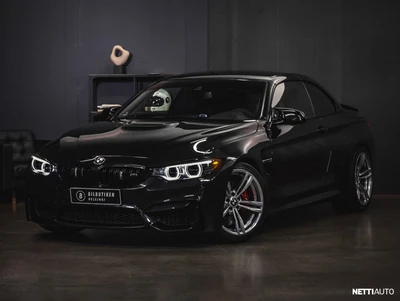 BMW M4 2015, kuva 1/15