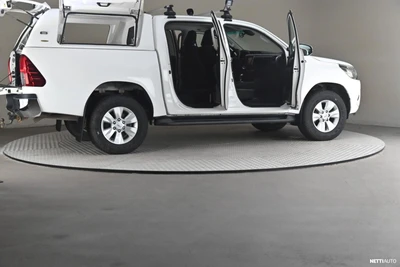 Toyota Hilux 2020, photo 6/29