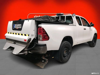 Toyota Hilux 2020, photo 6/35