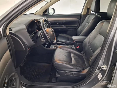 Mitsubishi Outlander 2013, kuva 7/29