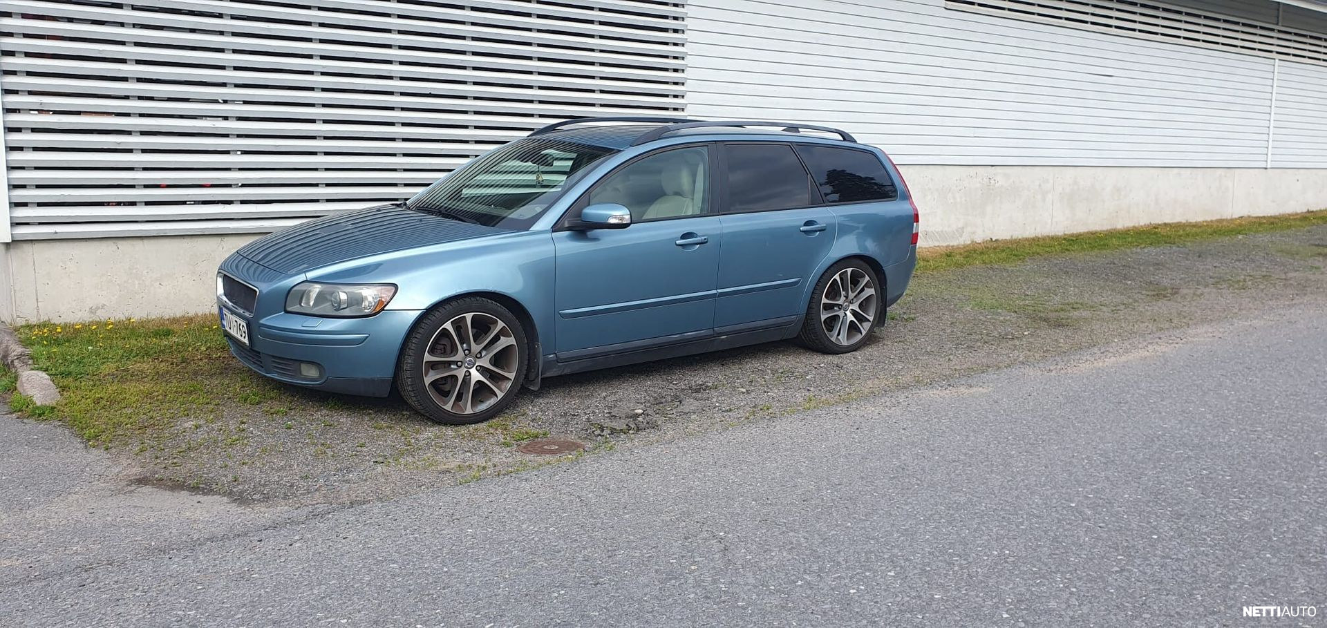 Volvo V50