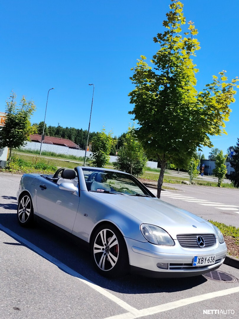 Mercedes-Benz SLK 200