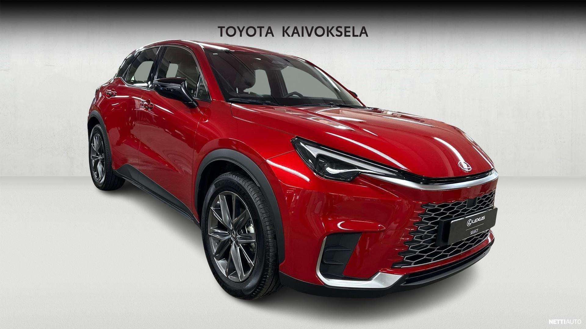 Lexus LBX 2025, photo 6/18