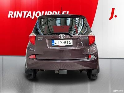 Toyota Verso-S 2013, photo 5/10