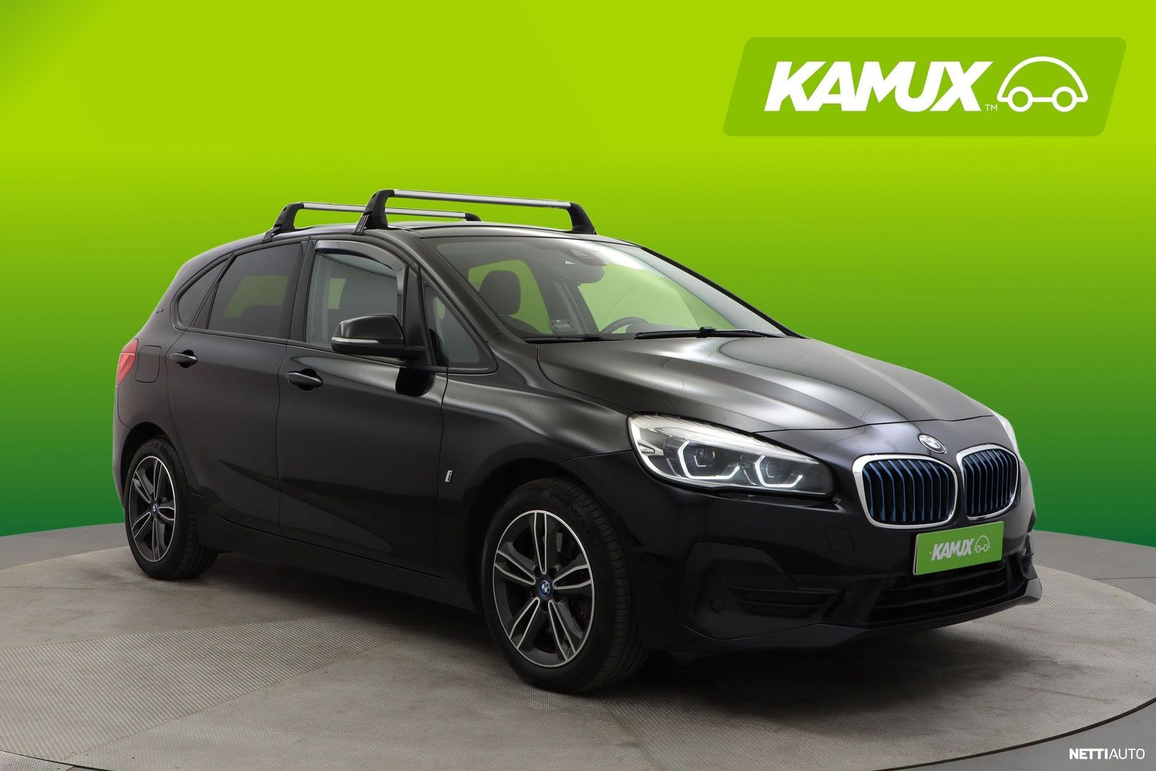 BMW 225