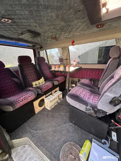 Volkswagen Transporter 1995, kuva 3/4