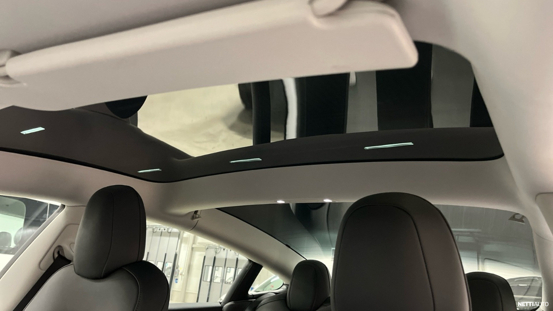 Tesla Model 3 2023, photo 4/8