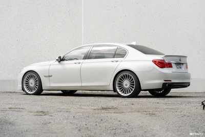 BMW 750 750i L 2009, photo 1/26