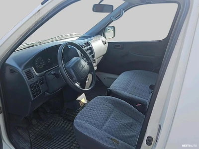 Toyota Hiace 2.5 D4D 90 4d 2004, kuva 4/5