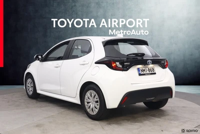 Toyota Yaris 1,5 Hybrid Active 2022, kuva 2/10