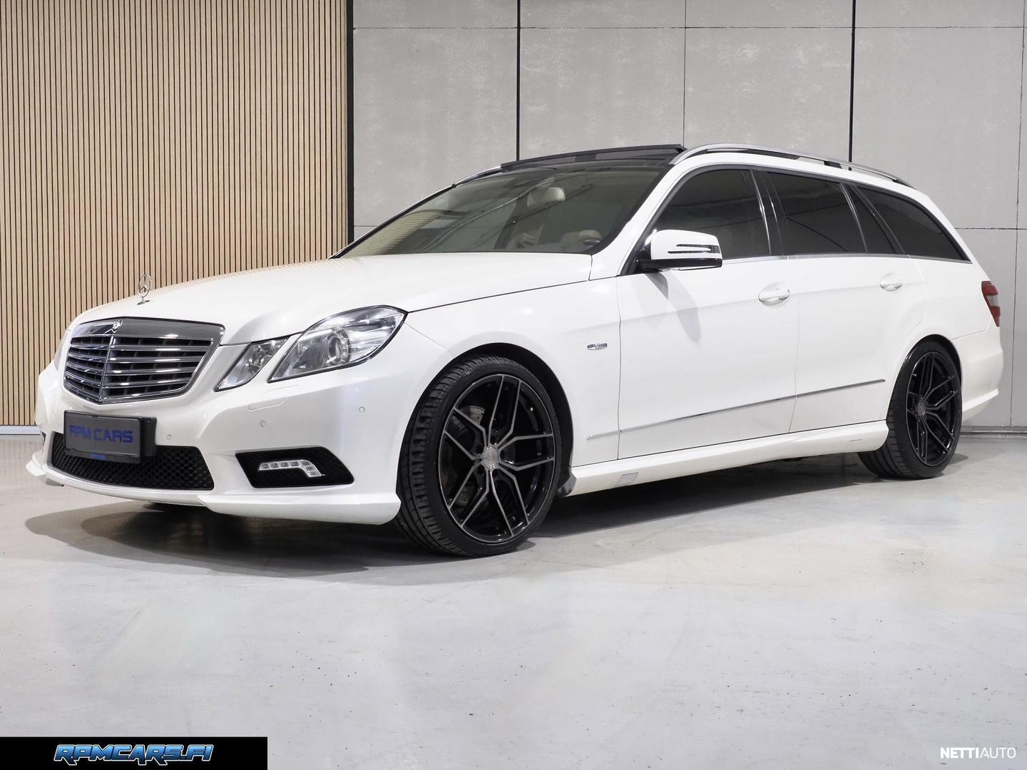 Mercedes-Benz E