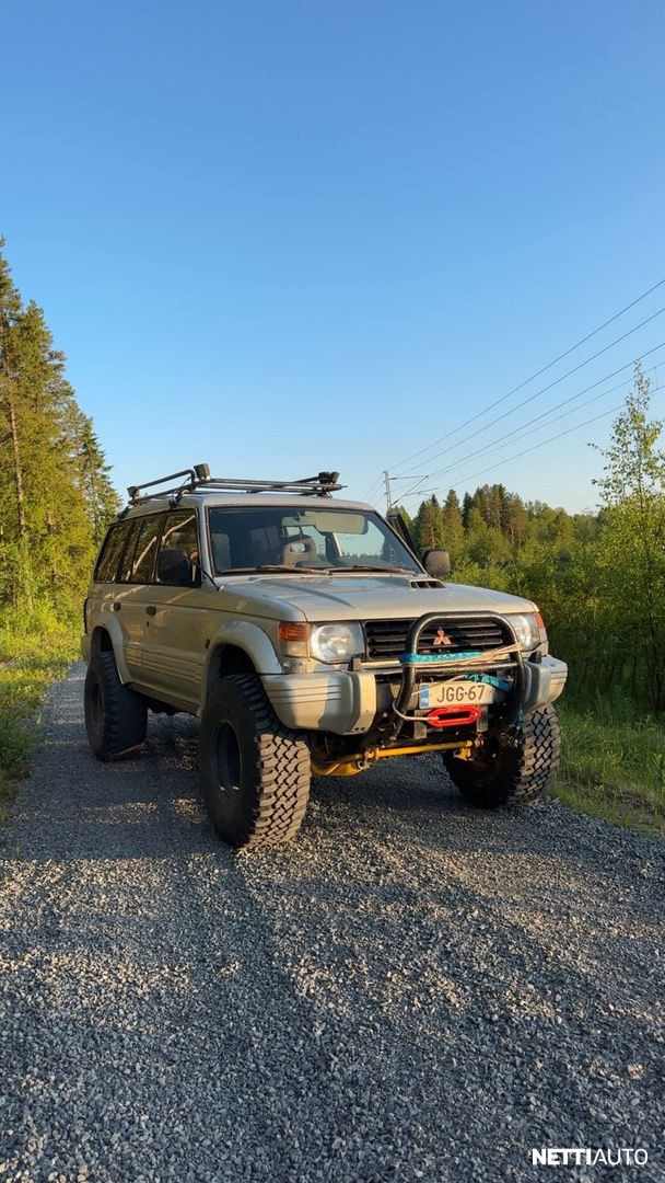 Mitsubishi Pajero