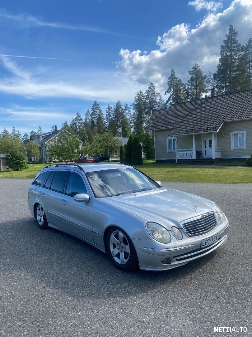 Mercedes-Benz 270