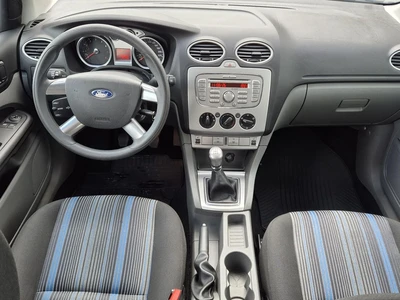 Ford Focus 2008, photo 6/8