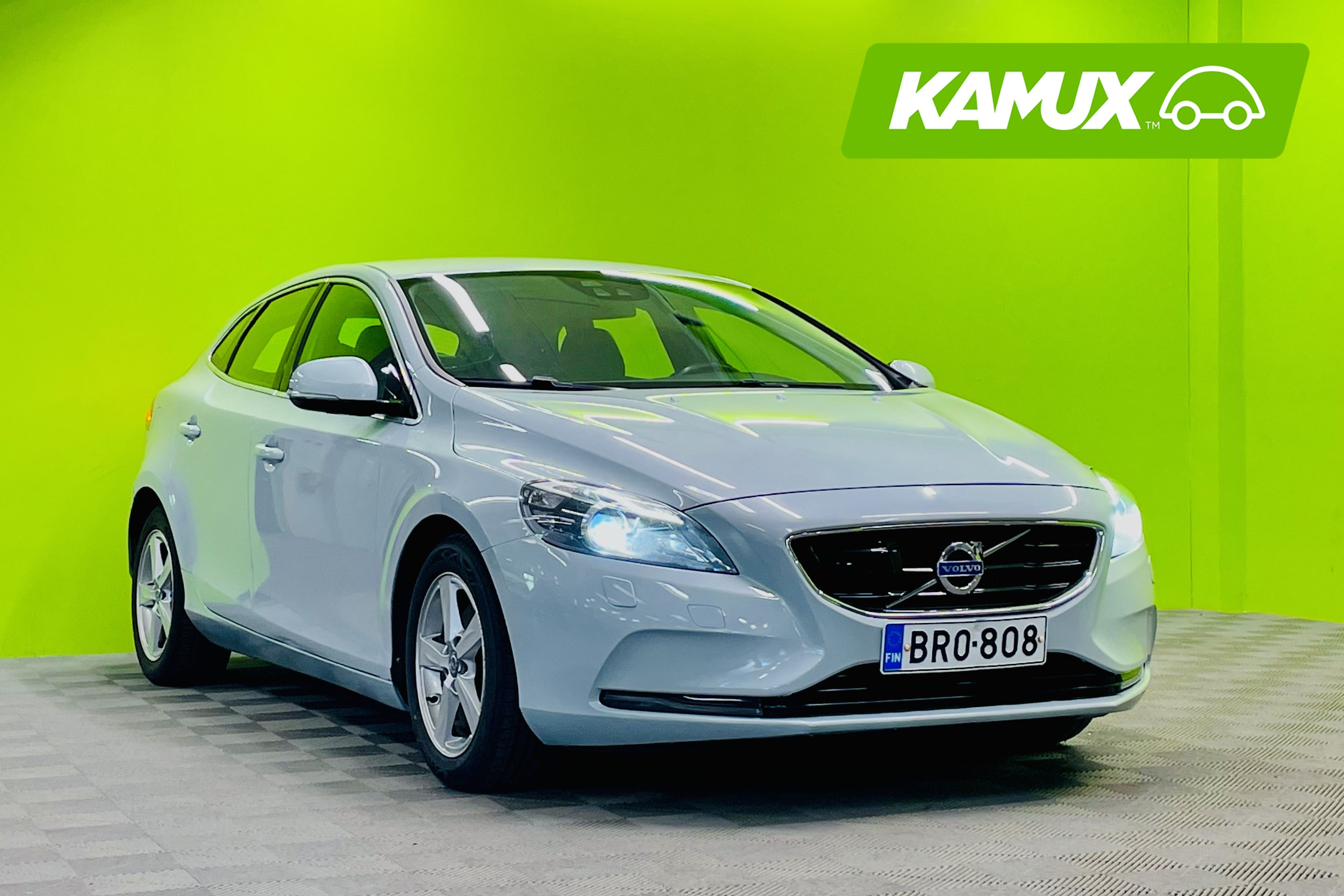 Volvo V40 D2 Momentum aut
