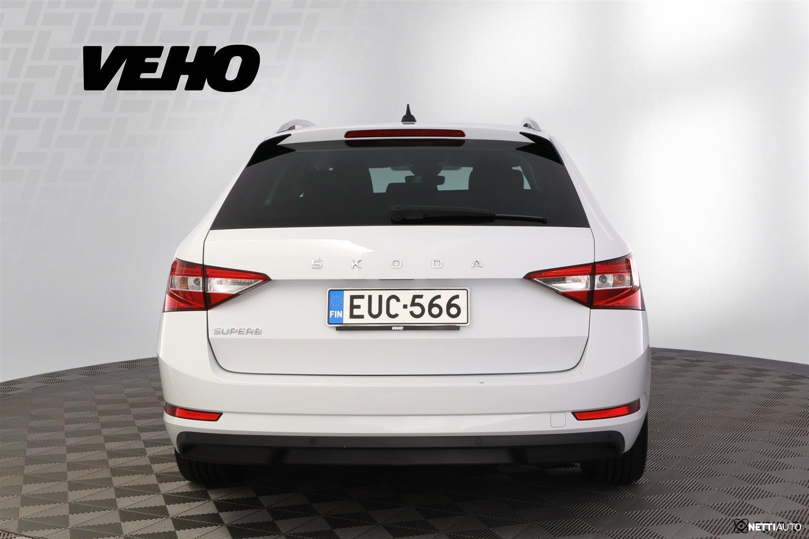 Skoda Superb 2022, kuva 4/30