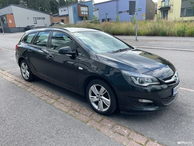 Opel Astra 2014, kuva 7/10