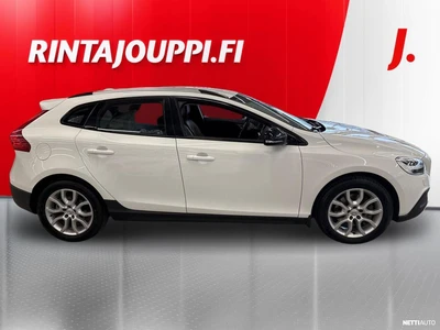 Volvo V40 Cross Country 2016, photo 6/17