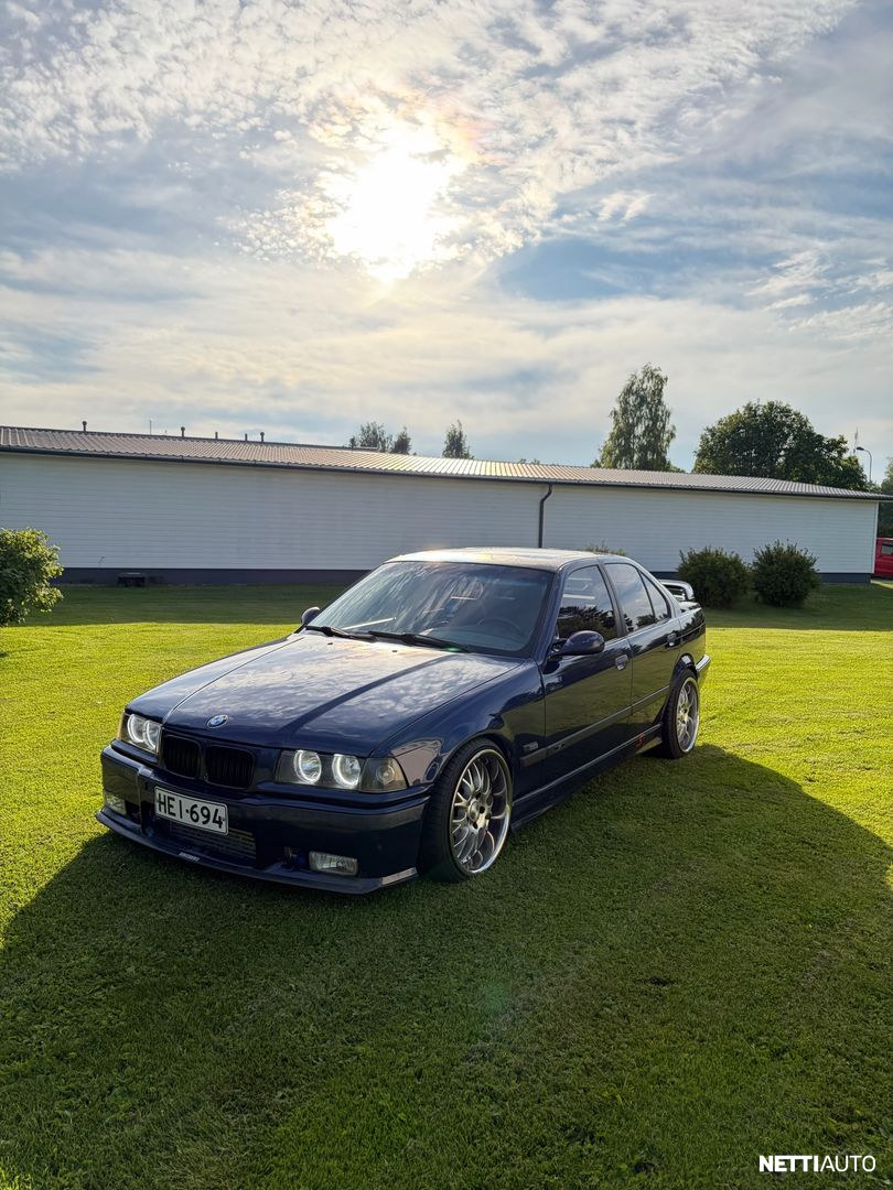 BMW 328