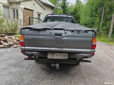Mitsubishi L200 1999, photo 5/10
