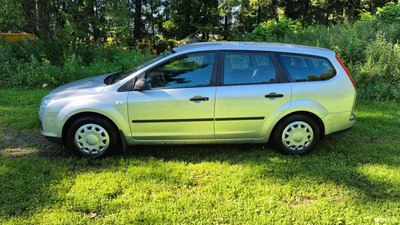 Ford Focus 2006, kuva 5/10