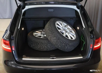Audi A4 2012, photo 6/27