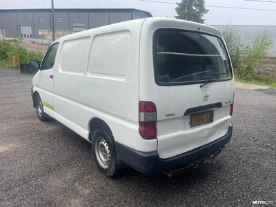 Toyota Hiace 2007, photo 3/6