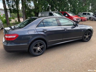 Mercedes-Benz E 250 CGI BE A 2009, kuva 4/20