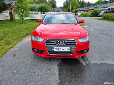 Audi A4 Sedan Business 2,0 TDI 130 kW 2013, photo 6/6