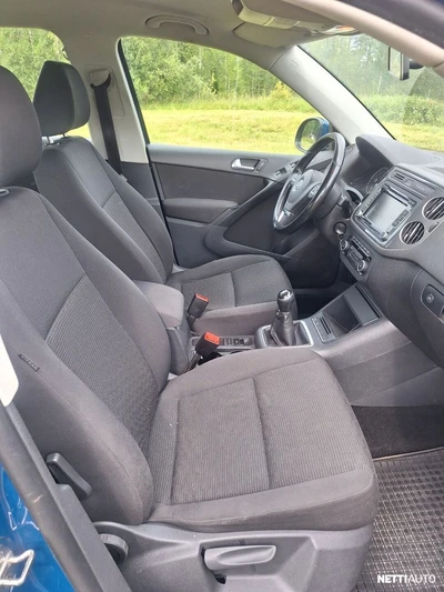 Volkswagen Tiguan 2012, kuva 6/10