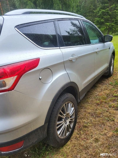 Ford Kuga 2013, photo 3/10