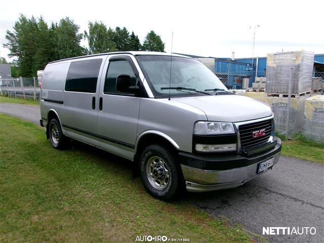 GMC Savana